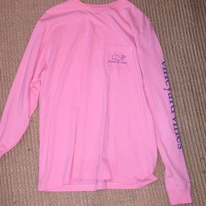 Pink Vineyard Vines T-shirt